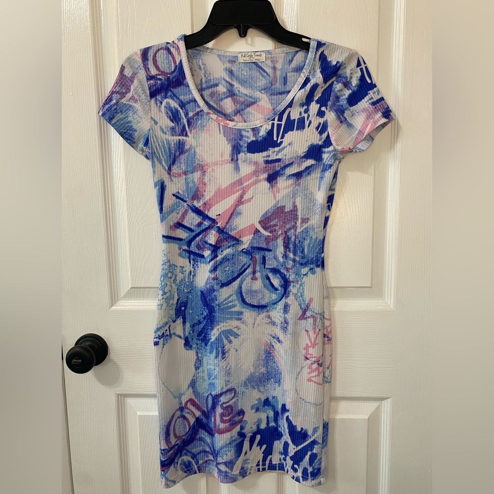 Full Circle Trend Dress, Size Small